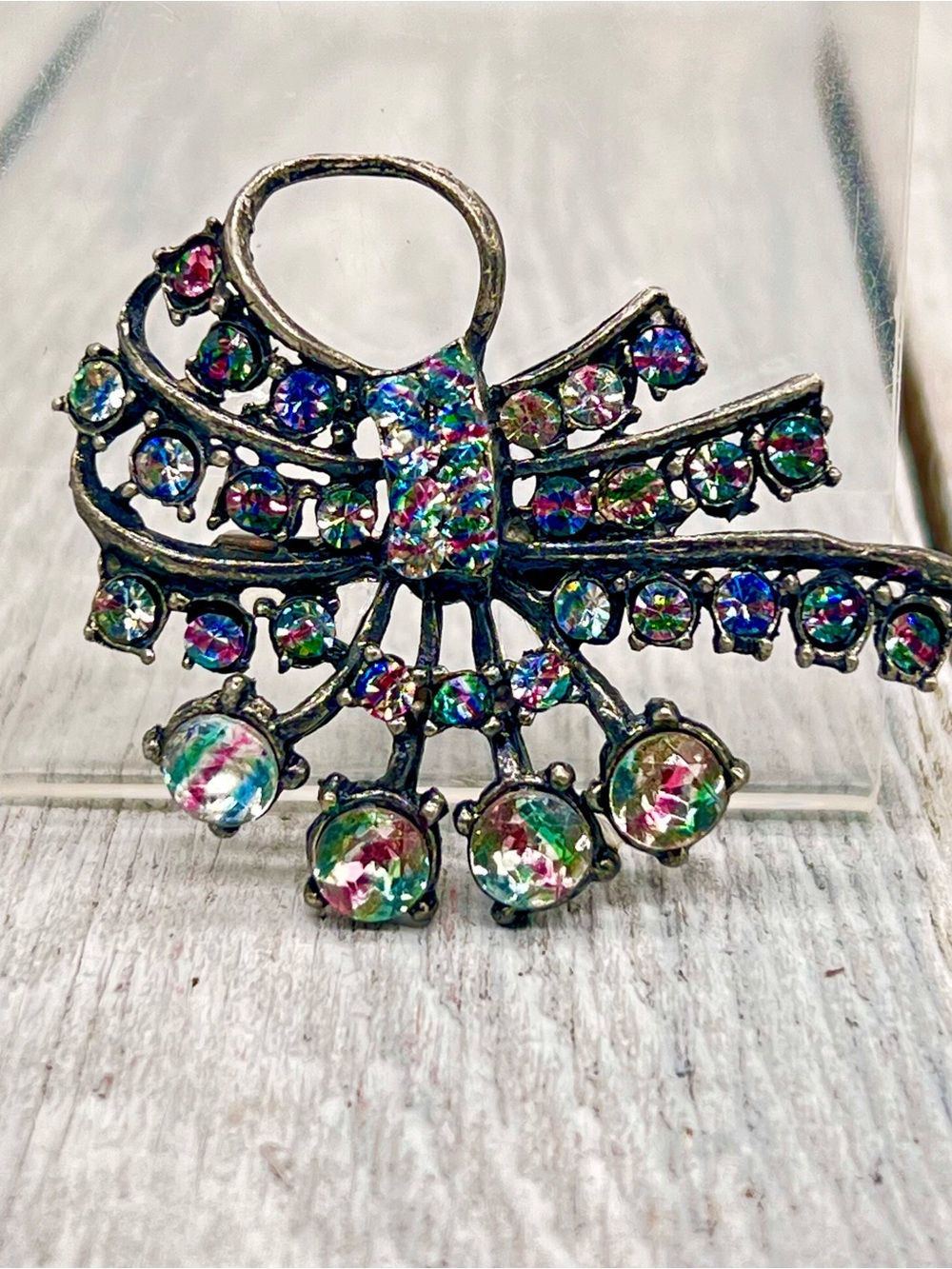 334. Vintage Multicolor Givre’ Pastel Rhinestome Bow Brooch - Women Jewelry - Picture 6 of 6